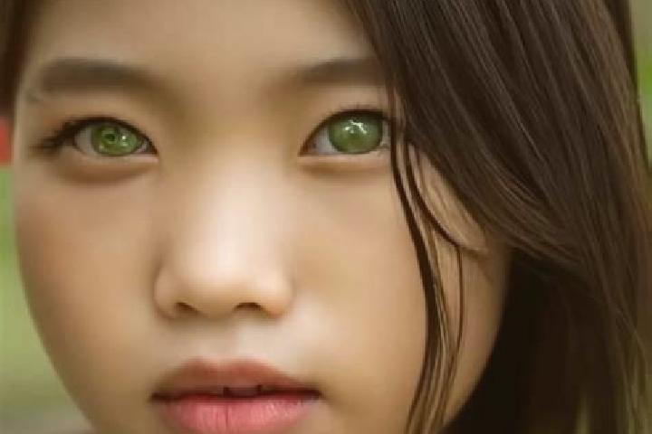 Aurora, 25, a black green-eyed asian companion based in Rakovnik. Offering Girlfriend Experience, Dinner Date, 69, GFE. Available for incall and outcall, ove...