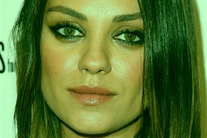 Aurora, 25, a brunette hazel-eyed indian companion based in San Cassiano. Offering Prostate Massage, Deep French Kissing, Duos. Available for incall and outc...
