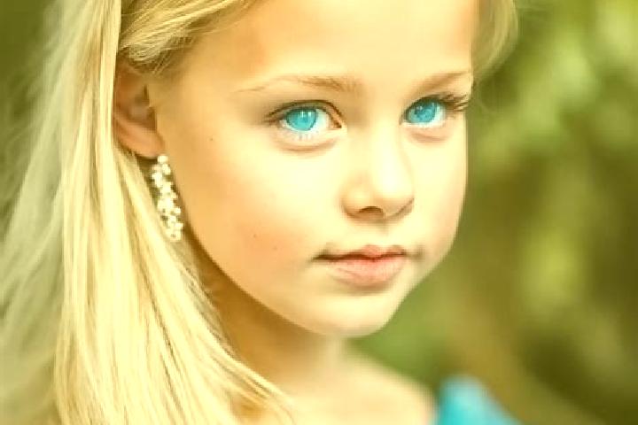 Aurora, 25, a dark blonde blue-eyed indian companion based in Tirurageswaram. Offering BDSM, Roleplay, Domination, Overnight. Available for incall and outcal...