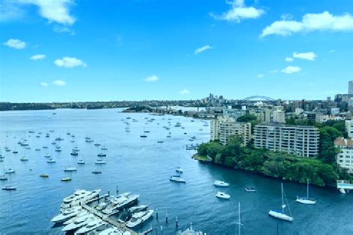Aurora, 25 — Escort in Elizabeth Bay, Australia