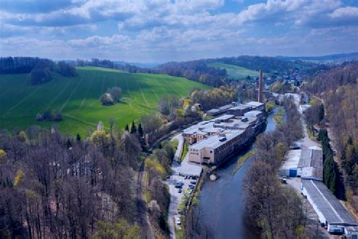 Aurora, 25 — Escort in Grossschirma, Germany