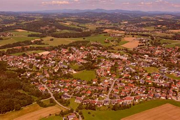 Aurora, 25 — Escort in Tiefenbach, Austria