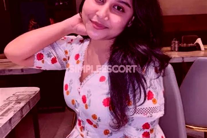 Aurora, 25 — Escort in Valsad INA, India