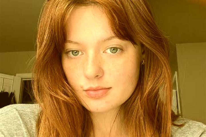 Aurora, 26, a auburn amber-eyed indian companion based in Estepar. Offering Travel Companion, Couples. Available for incall and outcall, day and evening dates.