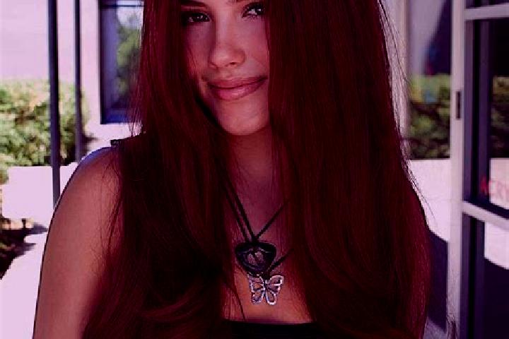 Aurora, 26, a auburn dark-eyed slavic companion based in Las Guabas. Offering Tantra, Striptease, Dinner Date, Travel Companion. Available for incall and out...