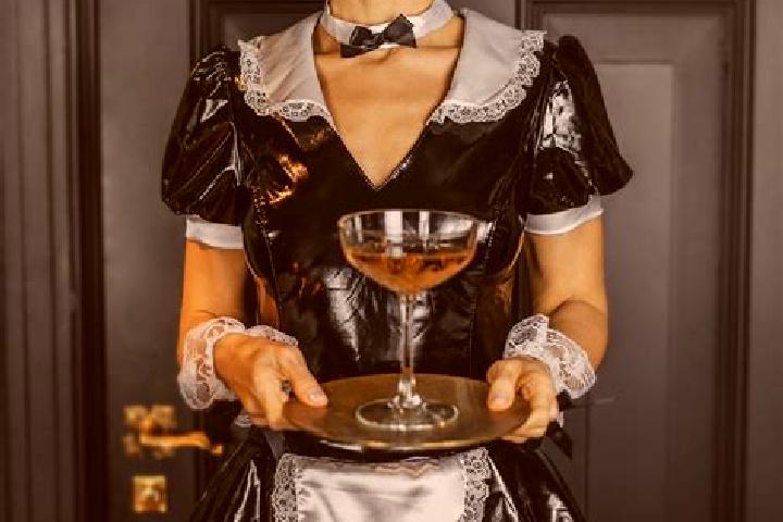 Aurora, 26, a black dark-eyed caucasian companion based in Zuerich (Kreis 11). Offering Party Girl, Fetish, Prostate Massage, Striptease. Available for incal...