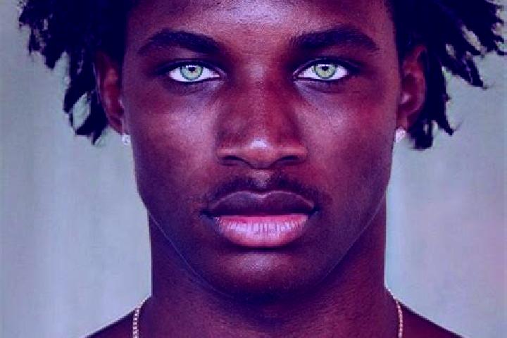Aurora, 26, a black green-eyed ebony companion based in Novosilky. Offering Roleplay, Fetish, A-Level, Couples. Available for incall and outcall, day and eve...