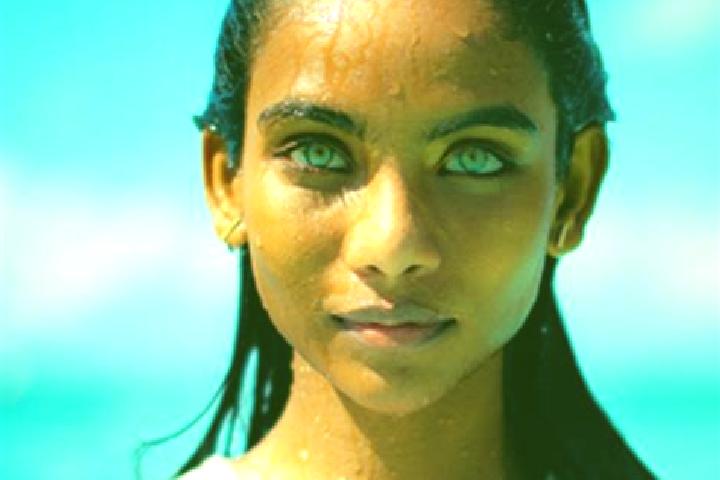 Aurora, 26, a chestnut blue-eyed indian companion based in Stanislawow Pierwszy. Offering Striptease, Prostate Massage, OWO, Dinner Date, 69. Available for i...
