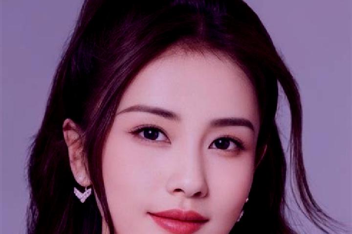 Aurora, 26 — Escort in Bailu, China