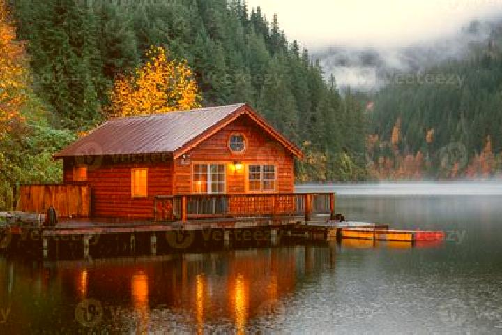 Aurora, 26 — Escort in Channel Lake, United States