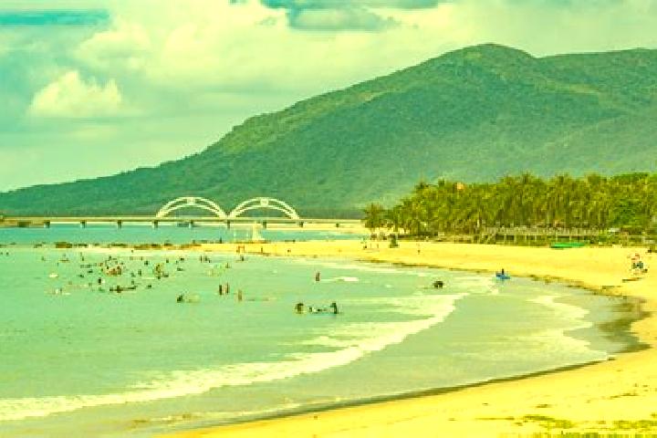 Aurora, 26 — Escort in Nanri, China
