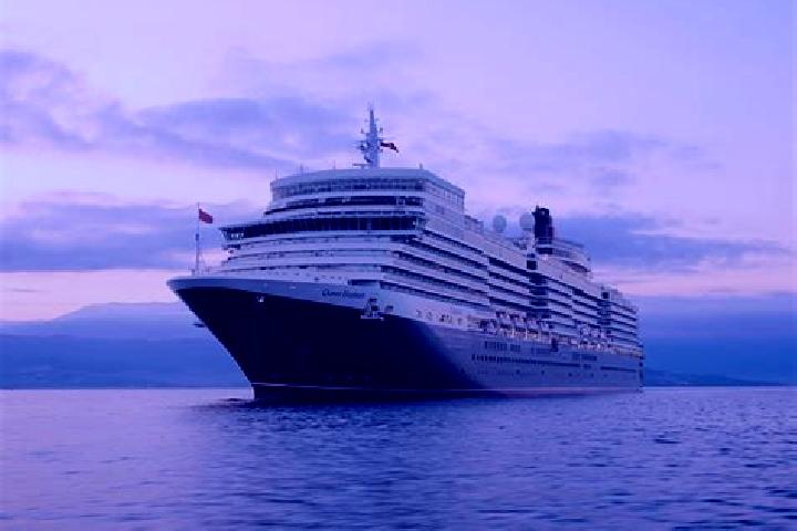 Aurora, 26 — Escort in Queen Elizabeth, Canada