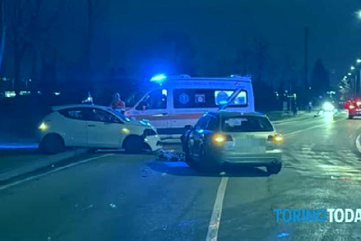 Aurora, 26 — Escort in Rivalta di Torino, Italy