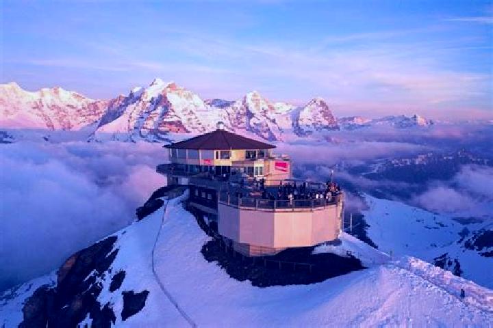 Aurora, 26 — Escort in Vordemwald, Switzerland