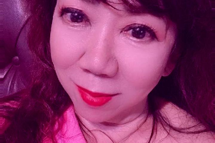 Aurora, 26 — Escort in Xiazhen, China