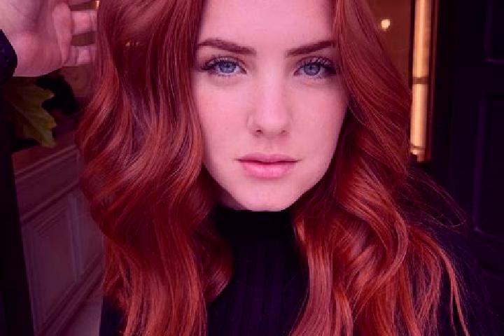 Aurora, 27, a auburn blue-eyed middle eastern companion based in Heubach. Offering Duos, Erotic Massage, Fetish. Available for incall and outcall, day and ev...