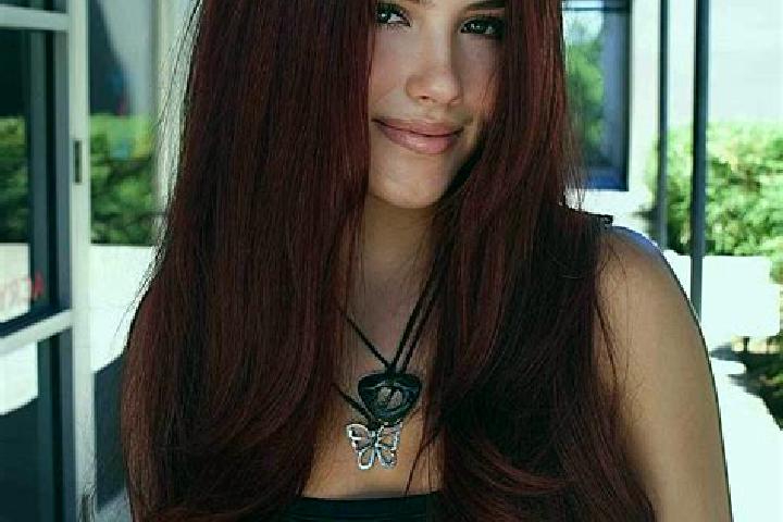 Aurora, 27, a auburn dark-eyed mediterranean companion based in Ovodda. Offering Striptease, Duos, Prostate Massage, GFE. Available for incall and outcall, o...