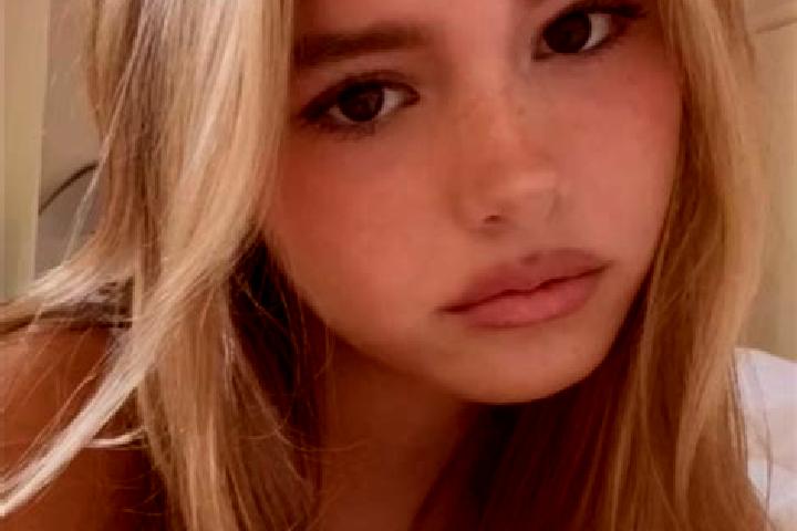 Aurora, 27, a blonde brown-eyed middle eastern companion based in Chicholi. Offering CIM, Domination, Duos, Overnight. Available for incall and outcall, day ...