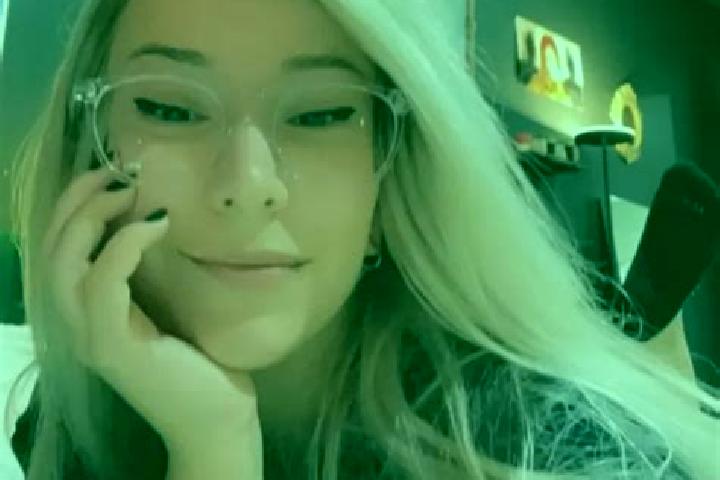 Aurora, 27, a blonde grey-eyed middle eastern companion based in Minkowice Olawskie. Offering GFE, Duos, Dinner Date. Available for incall and outcall, overn...