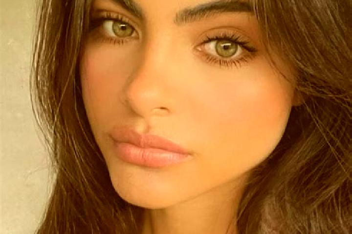Aurora, 27, a brunette brown-eyed caucasian companion based in Halsbach. Offering Girlfriend Experience, Striptease, GFE, Travel Companion, Party Girl. Avail...