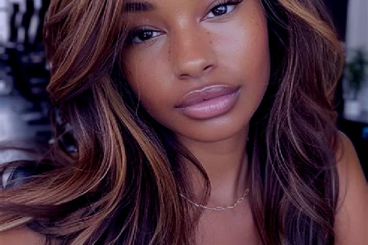Aurora, 27, a dark blonde brown-eyed indian companion based in Paimado. Offering Party Girl, A-Level, Striptease, Girlfriend Experience. Available for incall...