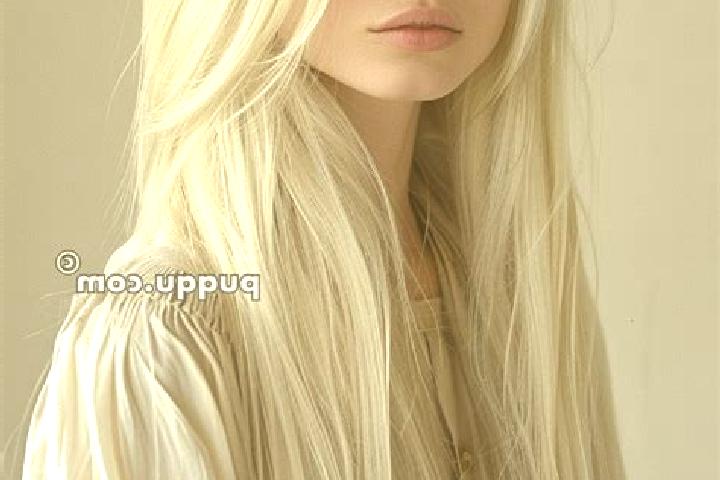 Aurora, 27, a platinum blonde blue-eyed asian companion based in Banbalah. Offering Tantra, Fetish, CIM, Striptease, Dinner Date. Available for incall and ou...