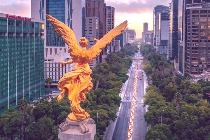 Aurora, 27 — Escort in Calamanda, Mexico