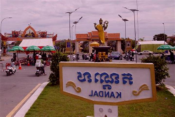 Aurora, 27 — Escort in Kandal Stueng, Cambodia