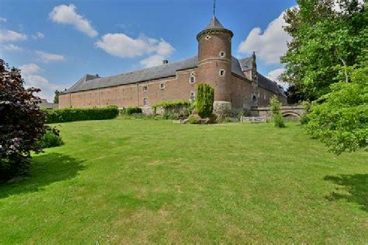 Aurora, 27 — Escort in Klein-Gelmen, Belgium