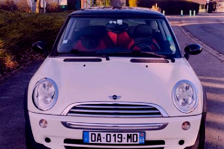 Aurora, 27 — Escort in Manspach, France