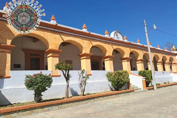 Aurora, 27 — Escort in Paredon 3ra. Seccion, Mexico