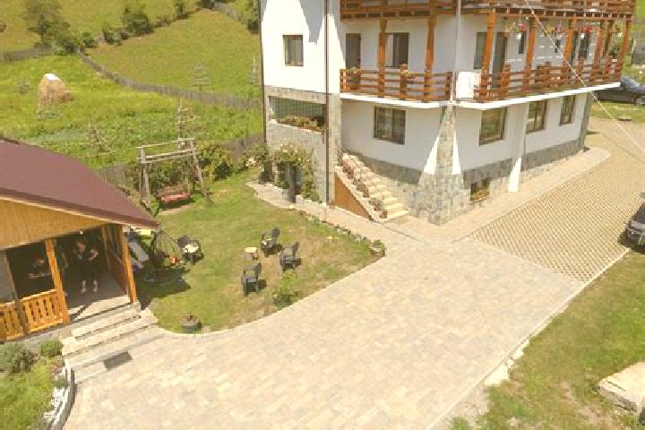 Aurora, 27 — Escort in Valea Lupsii, Romania