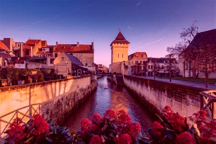 Aurora, 27 — Escort in Valkenburg, Netherlands