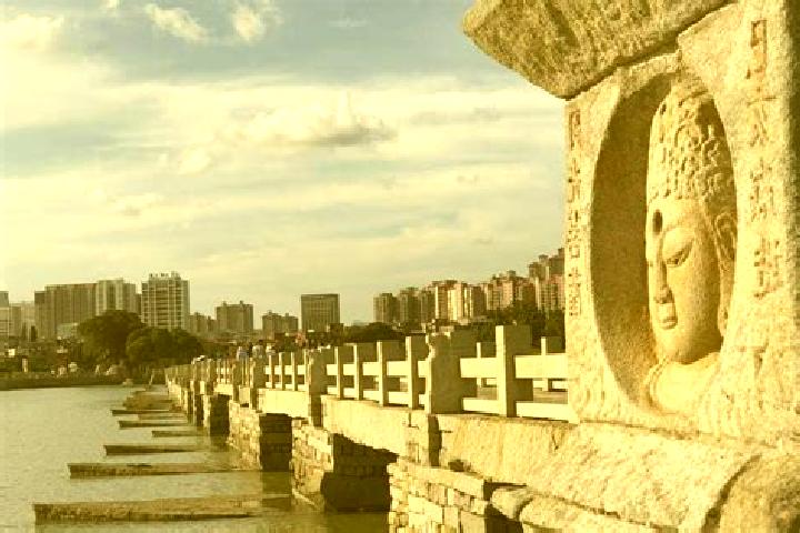 Aurora, 27 — Escort in Zhisheng, China