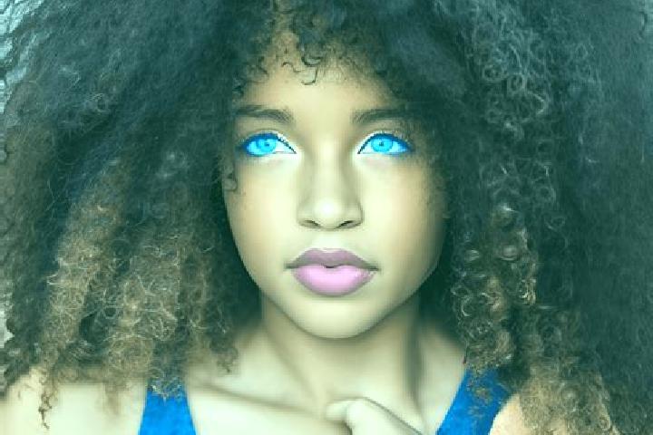 Aurora, 28, a black blue-eyed mixed companion based in New England. Offering GFE, Dinner Date, Tantra. Available for incall and outcall, day and evening dates.