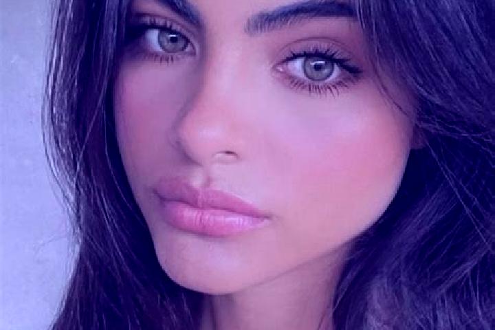 Aurora, 28, a black hazel-eyed caucasian companion based in Tonasket. Offering GFE, Fetish, Duos, Tantra. Available for incall and outcall, day and evening d...