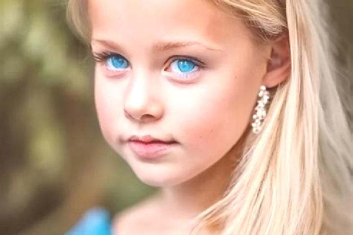 Aurora, 28, a blonde blue-eyed middle eastern companion based in Cikubang. Offering 69, Fetish, Travel Companion, Overnight. Available for incall and outcall...