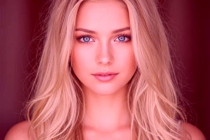 Aurora, 28, a blonde dark-eyed mixed companion based in Houston. Offering OWO, Domination, Fetish. Available for incall and outcall, day and evening dates.