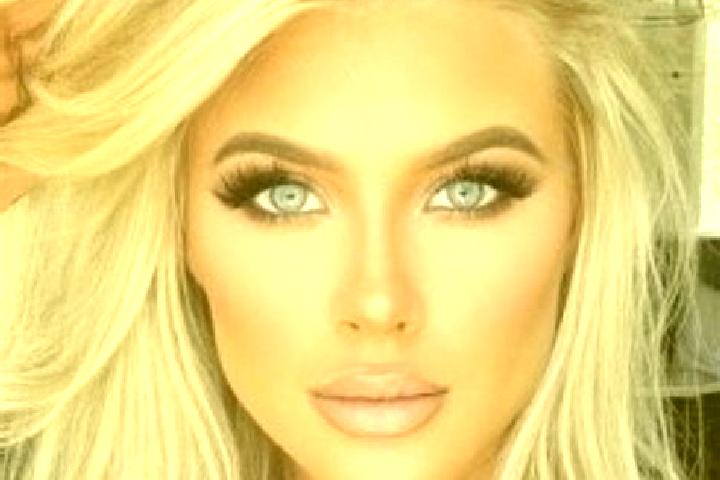 Aurora, 28, a platinum blonde green-eyed indian companion based in Dahedian. Offering Deep French Kissing, Roleplay, Tantra, Prostate Massage. Available for ...