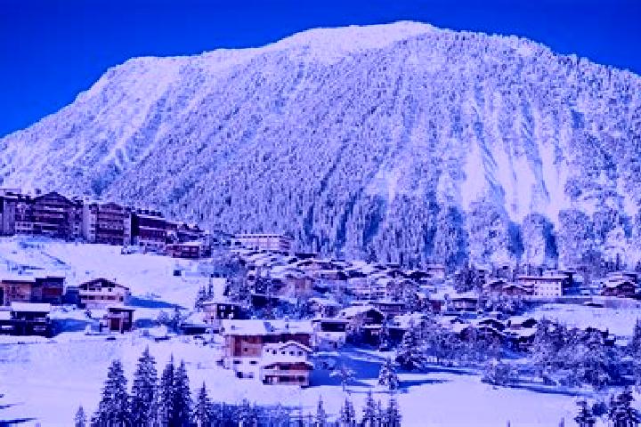 Aurora, 28 — Escort in Courchevel, France