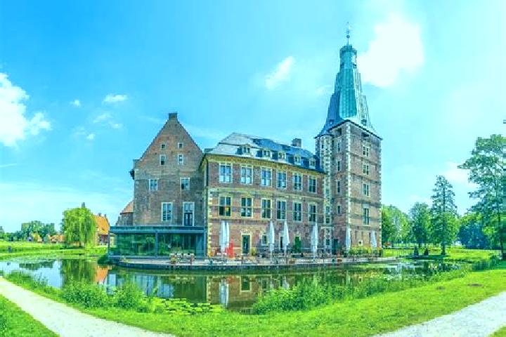 Aurora, 28 — Escort in Eitorf, Germany