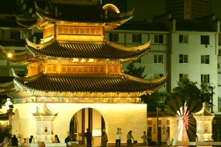 Aurora, 28 — Escort in Nanjing, China
