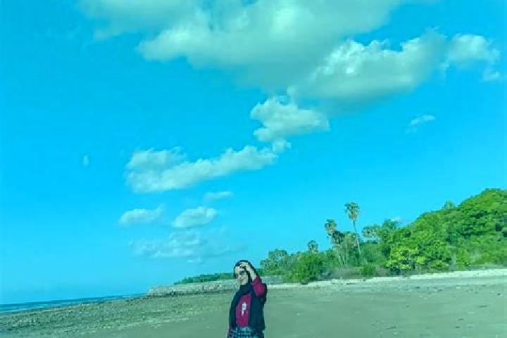 Aurora, 28 — Escort in Parengan Laok, Indonesia