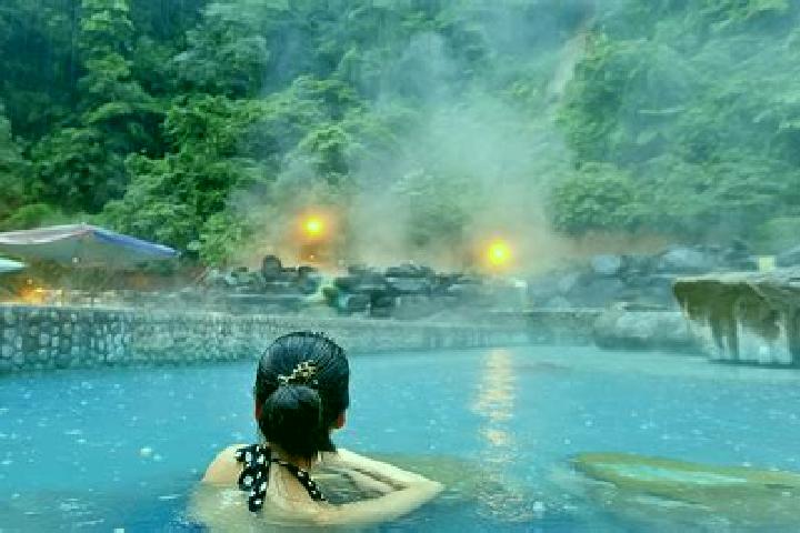 Aurora, 28 — Escort in Zengjia, China