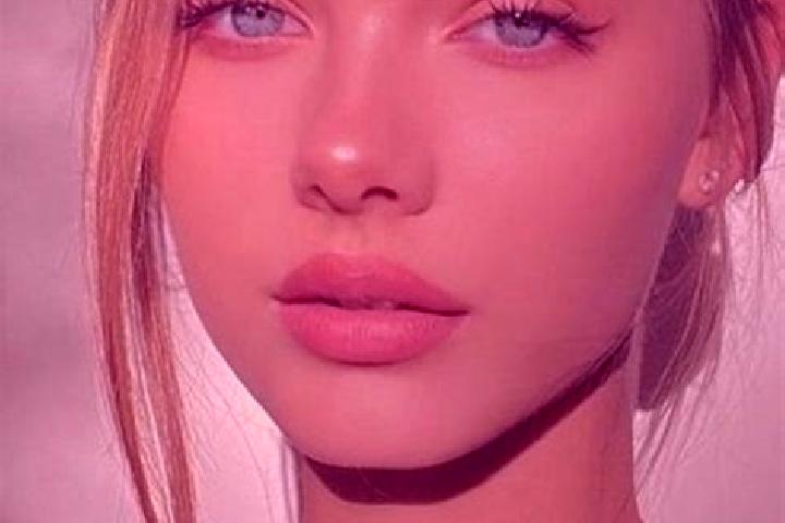 Aurora, 29, a dark blonde blue-eyed middle eastern companion based in Weissenbach an der Triesting. Offering Roleplay, Overnight, Travel Companion, Fetish. A...