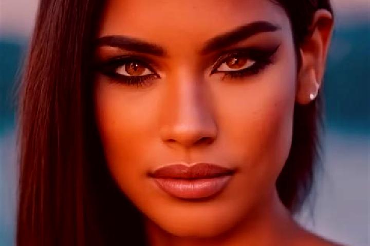 Aurora, 29, a dark blonde green-eyed latina companion based in Kala Nera. Offering GFE, Dinner Date, Overnight, BDSM, Striptease. Available for incall and ou...