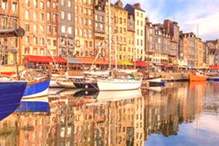 Aurora, 29 — Escort in Honfleur, France