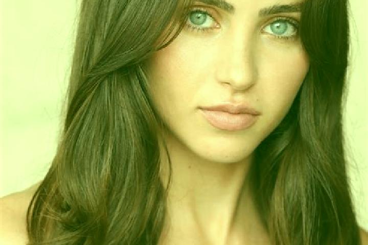 Aurora, 30, a brunette brown-eyed asian companion based in Salgueiro. Offering Couples, CIM, A-Level, Girlfriend Experience. Available for incall and outcall...