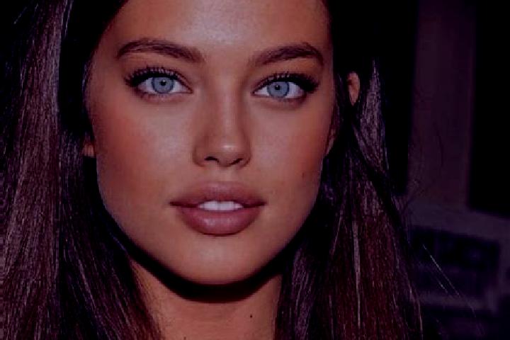 Aurora, 30, a chestnut green-eyed caucasian companion based in San Vitale. Offering Domination, Girlfriend Experience, Striptease, Couples, Massage. Availabl...