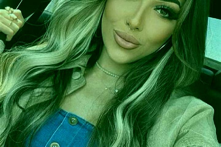 Aurora, 30, a dark blonde brown-eyed middle eastern companion based in Epone. Offering Duos, Travel Companion, Fetish, OWO. Available for incall and outcall,...